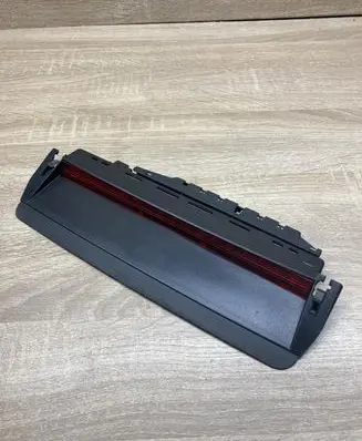 Volkswagen PASSAT B6 Third/center stoplight 3C8945087B