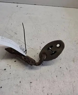 Volvo S80 Muffler mount bracket/holder 1234