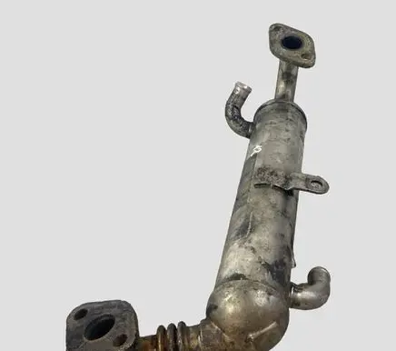 Opel Astra H EGR valve cooler 8973635152 B275117