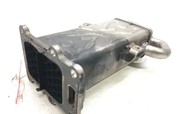 Volkswagen PASSAT B7 EGR valve cooler 03L131512C