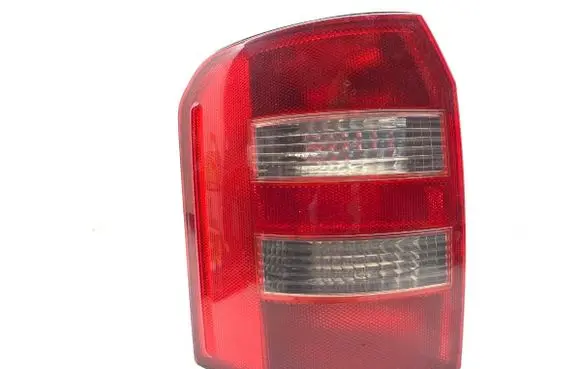 Audi A2 Rear/tail lights 8Z0945095