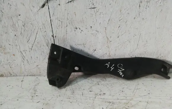 Audi A6 S6 C6 4F Fender mounting bracket 8E0807203B