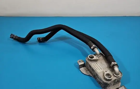 Engine oil radiator