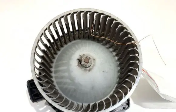 Mazda 2 Heater fan/blower 872700-0690