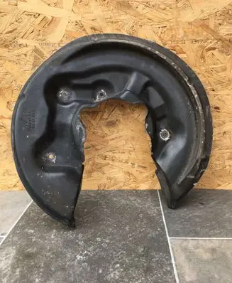 Volkswagen PASSAT B6 Rear brake disc plate dust cover 3C0615612G
