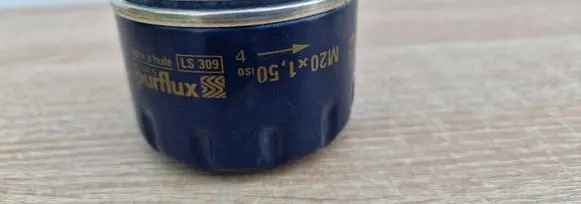 Renault Megane I Oil filter cover 15208BN700