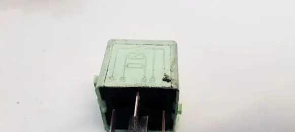 BMW 5 E39 Other relay 61368373700 V23134-K59-X312