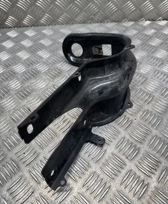 Mercedes-Benz SLK R172 Radiator mount bracket A1726260331 05021502