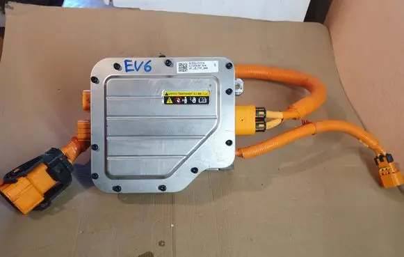 Hyundai Ioniq 5 Voltage converter inverter 