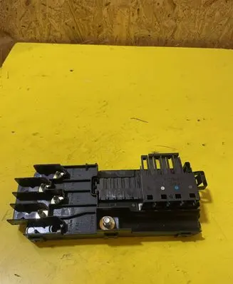 Mercedes-Benz E W211 Fuse module 2115452301