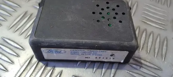 Ford Mondeo MK I Fuse box set 93BG14K150AD 93BG-14K150-AD
