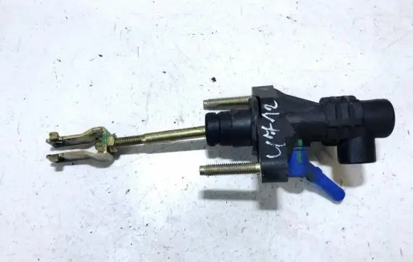Clutch master cylinder