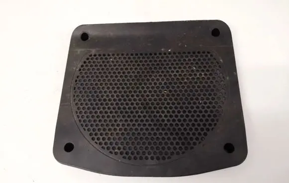 Side speaker trim/cover