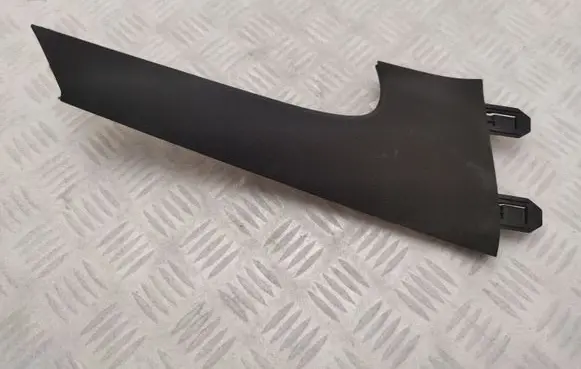 BMW 4 F36 Gran coupe (D)pillar trim (top) 7311222