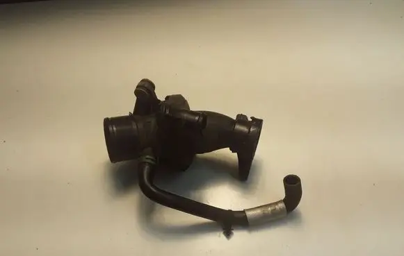Nissan X-Trail T32 Air intake hose/pipe 165761844