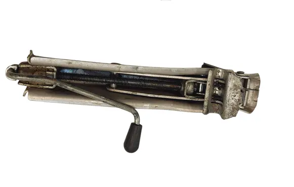 Audi A4 S4 B6 8E 8H Lift Jack 8E0011031