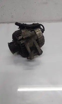 KIA Sorento Generator/alternator 373004A300 021319212