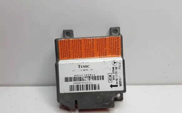 Mercedes-Benz E W210 Airbag control unit/module 0018202126