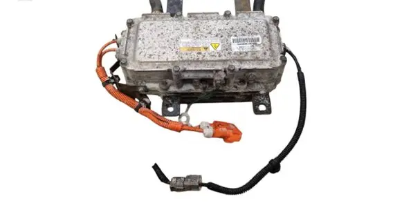Peugeot iOn Voltage converter inverter 7806A085