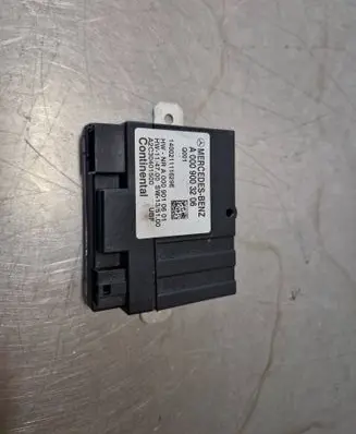 Mercedes-Benz C W205 Fuel injection pump control unit/module A0009003206