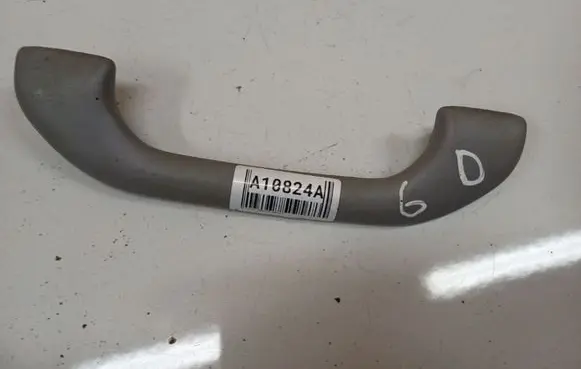 Rear interior roof grab handle
