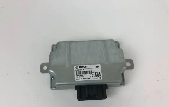 Maserati Levante Voltage converter/converter module 56029583AB 0199DC2300