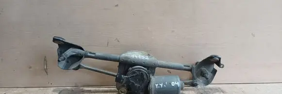 Toyota Yaris Front wiper linkage and motor 851100D020