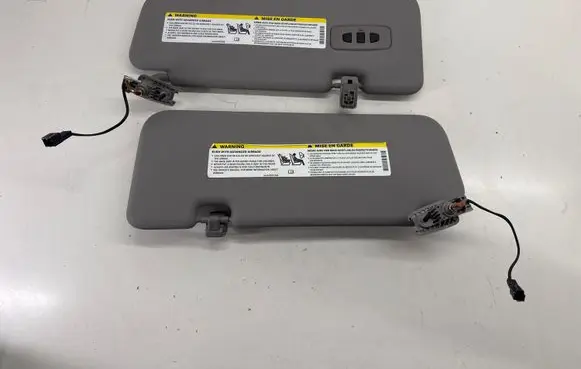 Alfa Romeo Stelvio Sun visor 04680652AA