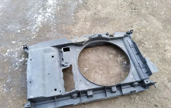 Peugeot 307 Radiator support slam panel