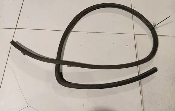 Nissan Micra Rubber seal rear door 