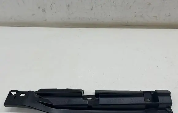 BMW i4 Sill supporting ledge 8737090