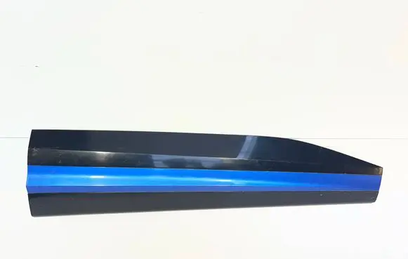 KIA Sportage Front door trim (molding) 87724R2300