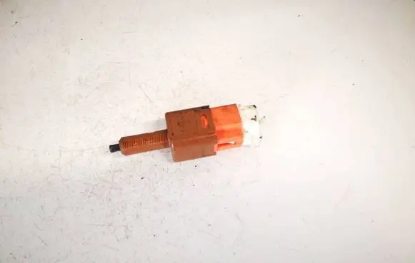 Nissan Note (E12) Brake pedal sensor switch