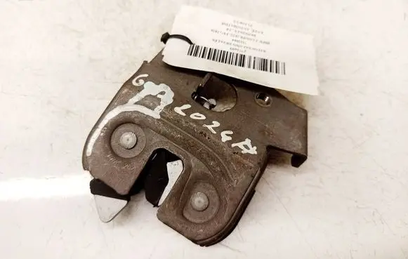 BMW 5 E60 E61 Seat back rest lock catch 7112864 52207112864
