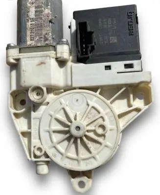 Audi A4 S4 B8 8K Central body control module 8K0959802A
