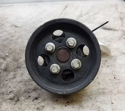 Volvo V70 Generator/alternator belt tensioner 30731821
