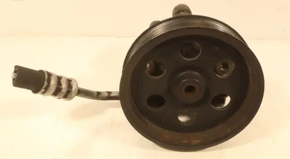 Chrysler 300 - 300C Power steering pump A7632894
