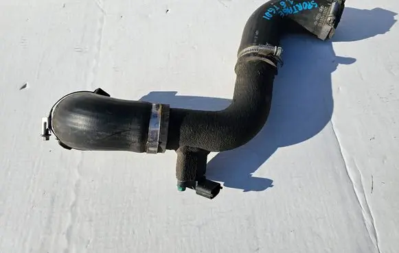 KIA Sportage Intercooler hose/pipe 282612B740