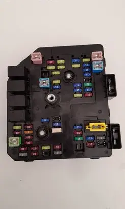Opel Antara Fuse module 95202005 2005N