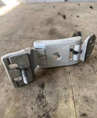 Renault Master III Rear door upper hinge 844009783R