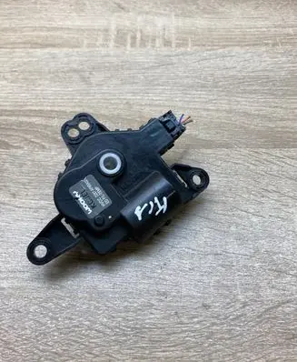 KIA Optima Air flap motor/actuator D267AP9BA02
