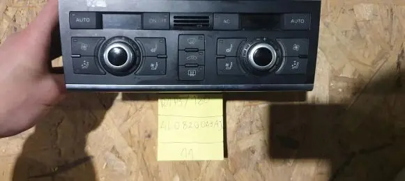 Audi Q7 4L Climate control unit 4L0820043AJ