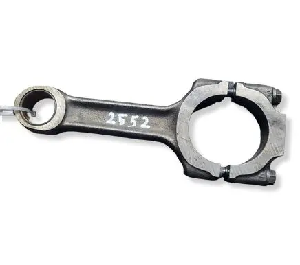 Opel Zafira B Connecting rod/conrod 