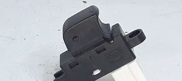 Subaru Impreza III Electric window control switch 94266FH560