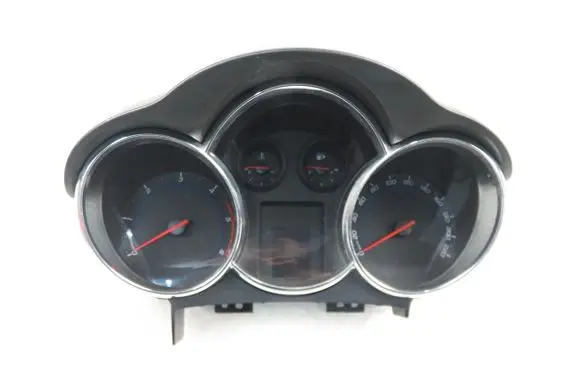 Chevrolet Cruze Speedometer (instrument cluster) 95981272