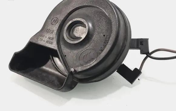 Mercedes-Benz CLS C218 X218 Horn signal A0065425820
