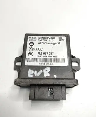 Volkswagen Touareg I Light module LCM 7L6907357 5WK49171 1407200500010156