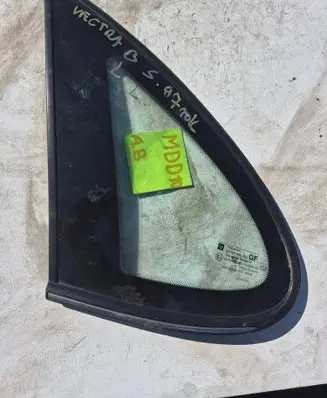 Opel Vectra B Rear side window 43R00048