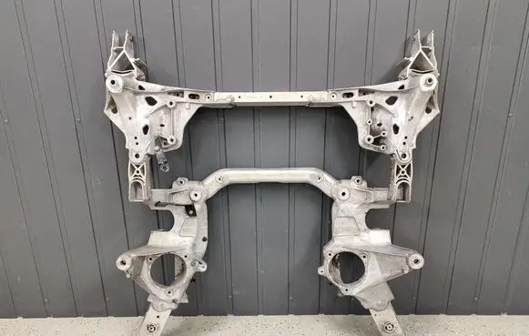 BMW 5 G30 G31 G38 Front subframe 6887340 6859493 6862471