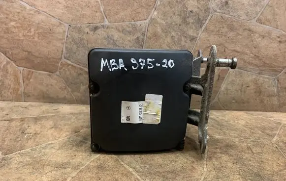 Mercedes-Benz CLS C219 ABS Pump A2114312812
